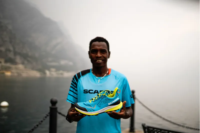 Scarpa Mens Golden Gate Kima RT Trail Running Shoes - Blue-Lime-7